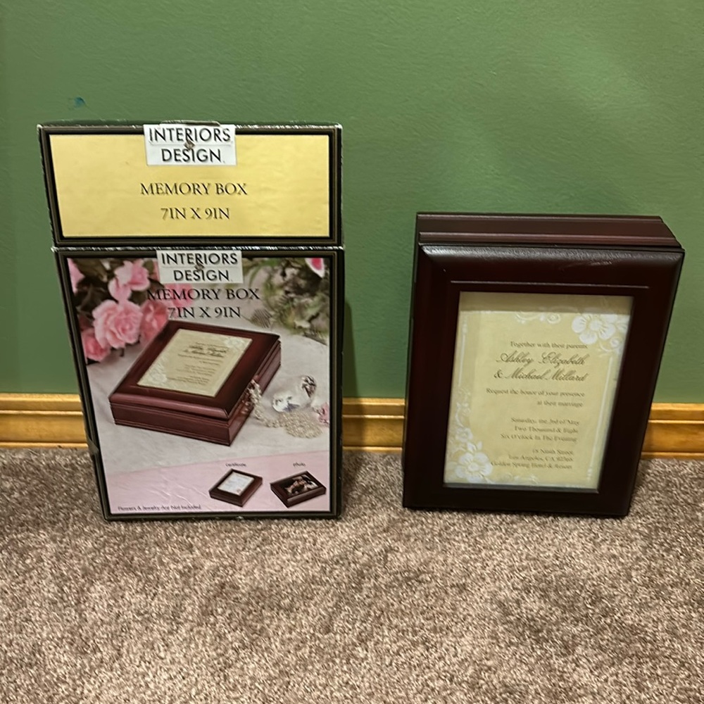 Memory box